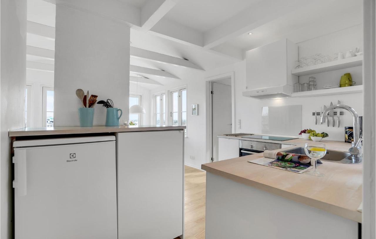 Nice Home In Ringkobing With Kitchen Сендервіґ Екстер'єр фото